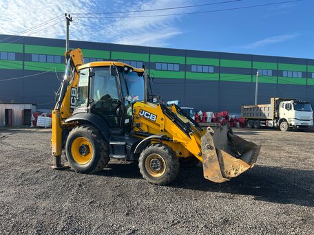 2022 JCB 3CX, 10000000 рублей, вид 1