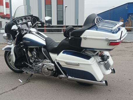2014 Harley-Davidson Ultra Limited, белый, 1599000 рублей, вид 3