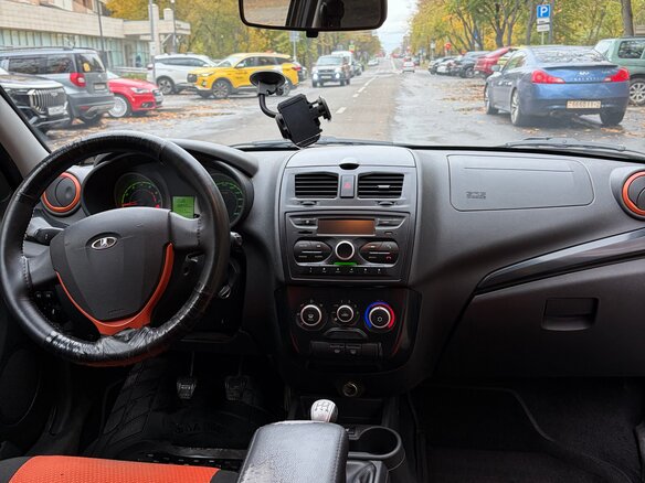 2016 Lada (ВАЗ) Kalina Cross II, коричневый, 630000 рублей - вид 12