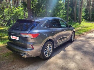 2021 Ford Kuga III, серый, 2550000 рублей, вид 4