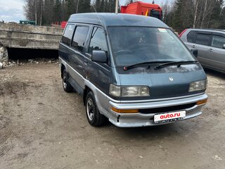 1991 Toyota Lite Ace III, серебристый, 500000 рублей, вид 4