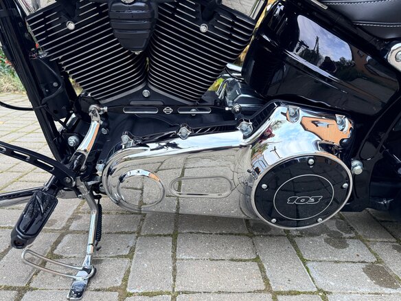 2014 Harley-Davidson Breakout, чёрный, 1900000 рублей - вид 13