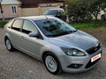 2011 Ford Focus II Рестайлинг, серебристый, 580000 рублей - вид 2