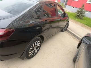 2025 Lada (ВАЗ) Vesta I Рестайлинг (NG), чёрный, 1900000 рублей, вид 2