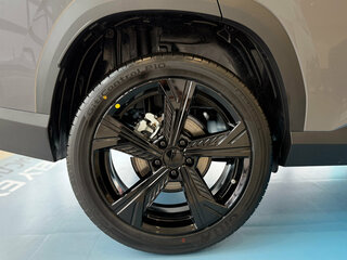 2026 Geely Cityray, серый, 3384990 рублей, вид 5