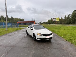 2011 Volkswagen Passat B7, белый, 690000 рублей, вид 2