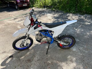 Rockot HI-TECH 125