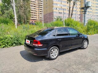 2015 Volkswagen Polo V Рестайлинг, чёрный, 880000 рублей, вид 5