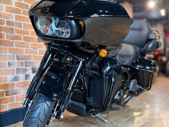 2024 Harley-Davidson Road Glide Limited, чёрный, 4150000 рублей - вид 4