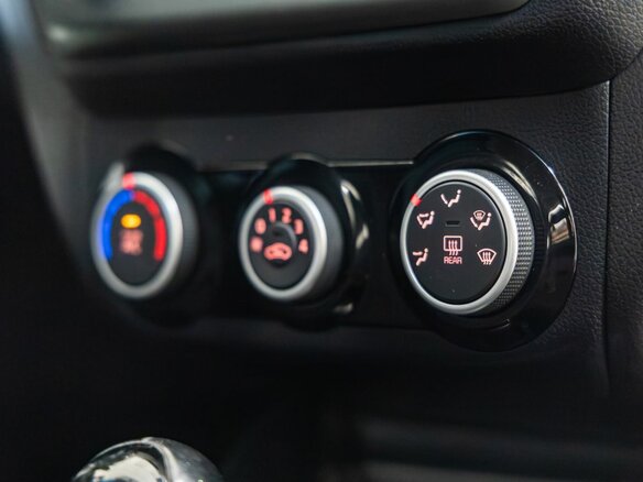 2015 Kia Rio 6-speed III, белый, 1268000 рублей - вид 30