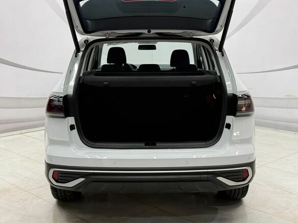 2025 Volkswagen Tharu 300 TSI I Рестайлинг, белый, 3149000 рублей - вид 21