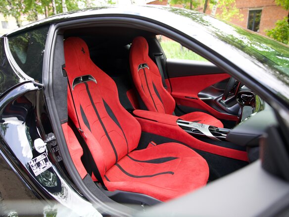 2026 Ferrari 12Cilindri, чёрный, 59900000 рублей - вид 24