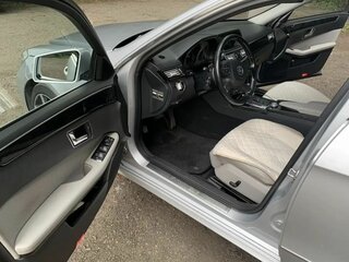 2010 Mercedes-Benz E-Класс 200 5G-Tronic IV (W212, S212, C207), серебристый, 1094000 рублей, вид 5