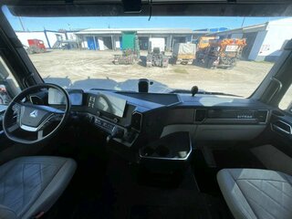 2023 Sinotruk Sitrak C7H MAX, белый, 5483000 рублей, вид 5