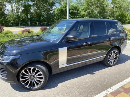 2019 Land Rover Range Rover IV Рестайлинг, чёрный, 7900000 рублей, вид 1