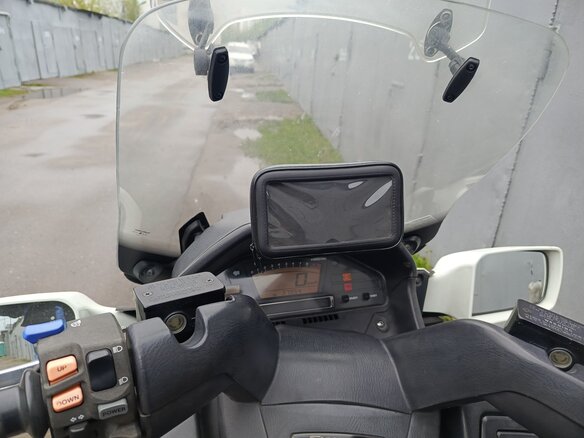 2011 Suzuki Burgman (SkyWave) 650, белый, 420500 рублей - вид 9
