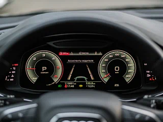 2022 Audi Q8 45 TDI I (4M), чёрный, 6899000 рублей, вид 5