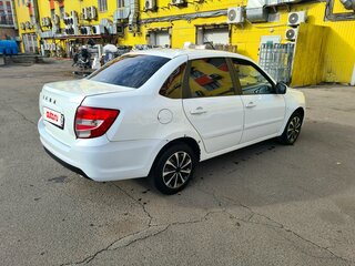2020 Lada (ВАЗ) Granta I Рестайлинг, белый, 460000 рублей, вид 3