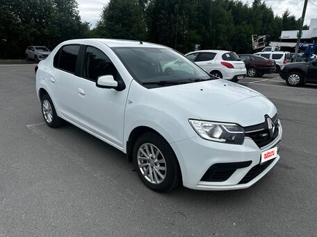 2020 Renault Logan II Рестайлинг, белый, 700000 рублей, вид 2