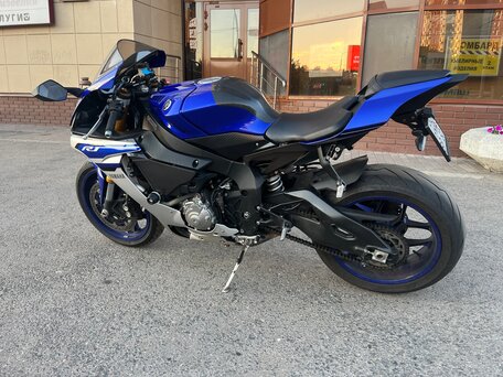 2016 Yamaha YZF-R1, синий, 1620000 рублей, вид 3