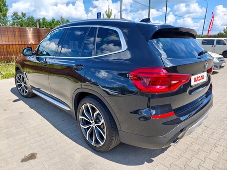 2020 BMW X3 20d xDrive III (G01), чёрный, 4200000 рублей, вид 4