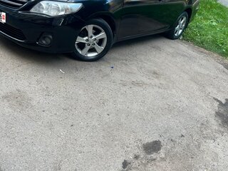 2010 Toyota Corolla X (E140, E150) Рестайлинг, чёрный, 680000 рублей, вид 1