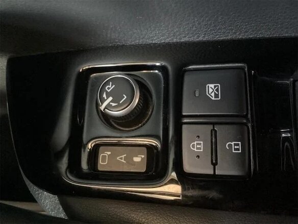 2022 Toyota Corolla Sport XII (E210), белый, 1415000 рублей - вид 22