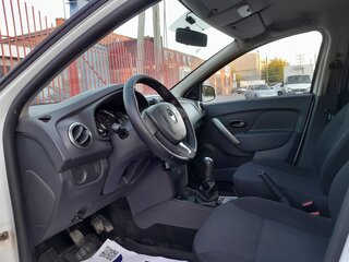 2014 Renault Logan II, белый, 758000 рублей, вид 4