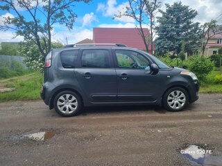 2012 Citroen C3 Picasso I, серый, 695000 рублей, вид 4