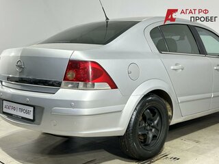 2007 Opel Astra H Рестайлинг, серебристый, 575000 рублей, вид 3