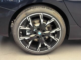 2025 BMW 2 серии Gran Coupe L 225i L F74/78, чёрный, 4940000 рублей, вид 2