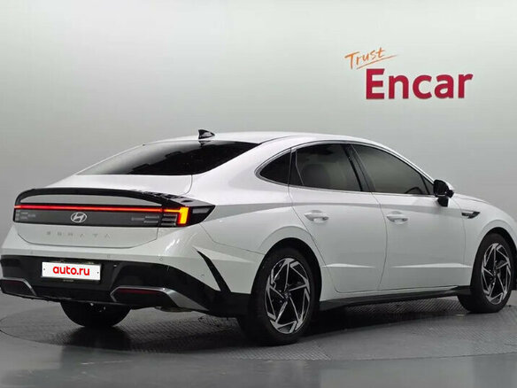 2025 Hyundai Sonata VIII (DN8) Рестайлинг, белый, 4100000 рублей - вид 1