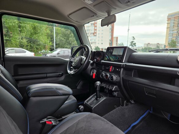 2021 Suzuki Jimny IV, чёрный - вид 7
