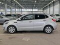2012 Kia Rio III, серебристый, 555000 рублей - вид 7