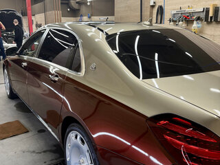 2017 Mercedes-Benz Maybach S-Класс 560 I (X222) Рестайлинг, пурпурный, 7800000 рублей, вид 3