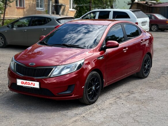 2012 Kia Rio III, красный, 700000 рублей