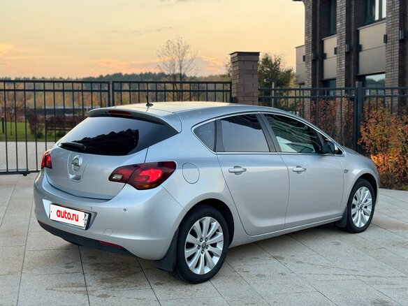 2012 Opel Astra J, серый, 670000 рублей - вид 1