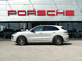 2026 Porsche Cayenne III Рестайлинг, серый, 19700000 рублей, вид 2