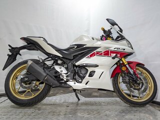 2021 Yamaha YZF-R3, белый, 530000 рублей, вид 5