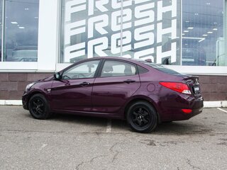 2012 Hyundai Solaris I, фиолетовый, 790000 рублей, вид 2