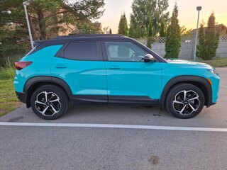 2021 Chevrolet TrailBlazer III, синий, 1900000 рублей, вид 3
