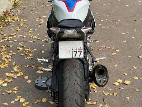 2018 BMW S 1000 R, белый, 1222000 рублей, вид 4