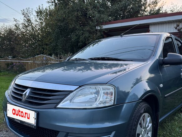 2010 Renault Logan I Рестайлинг, синий, 485000 рублей - вид 1
