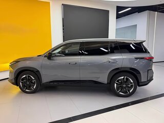 2026 Toyota bZ3X 58.3 kWh, серый, 2645000 рублей, вид 5