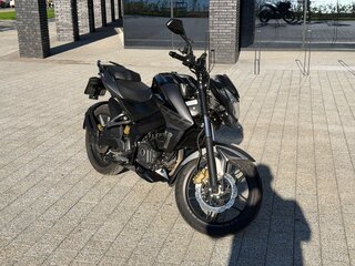 2020 Bajaj Pulsar NS 200, чёрный, 190000 рублей, вид 2