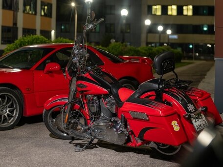 2011 Harley-Davidson CVO, красный, 1320000 рублей, вид 2