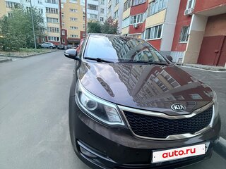 2015 Kia Rio III Рестайлинг, коричневый, 1050000 рублей, вид 1