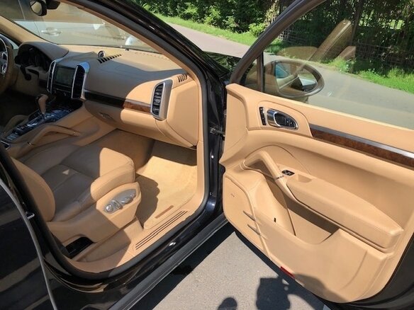 2013 Porsche Cayenne II (958), чёрный, 2999999 рублей - вид 19