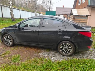 2014 Hyundai Solaris I Рестайлинг, чёрный, 1100000 рублей, вид 4