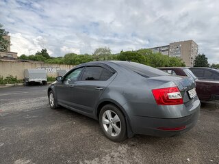 2019 Skoda Octavia III (A7) Рестайлинг, серый, 1700000 рублей, вид 3